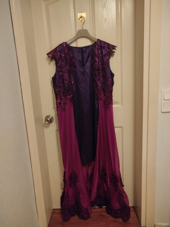 Mor Drapeli İşlemeli Uzun Abiye Elbise - Görsel 3