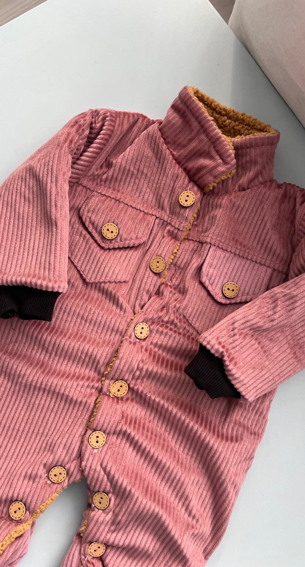 Pembe Kadife Bebek Kız Tulumu Düğmeli - Görsel 2