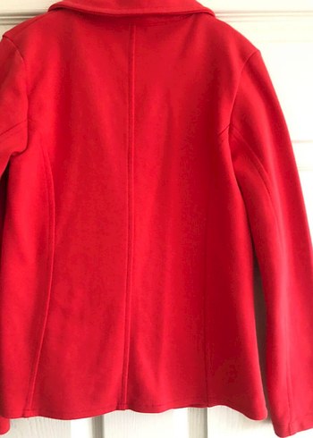 Kırmızı Düğmeli Ceket - Görsel 3