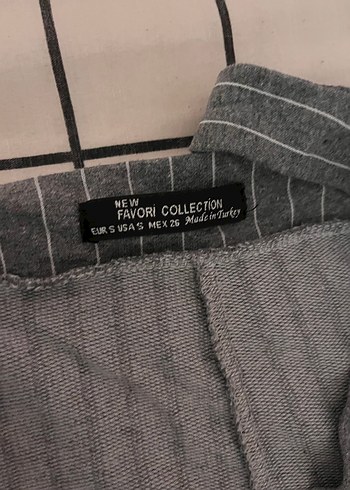 Gri Çizgili Askılı Bol Kesim Tulum - Görsel 3