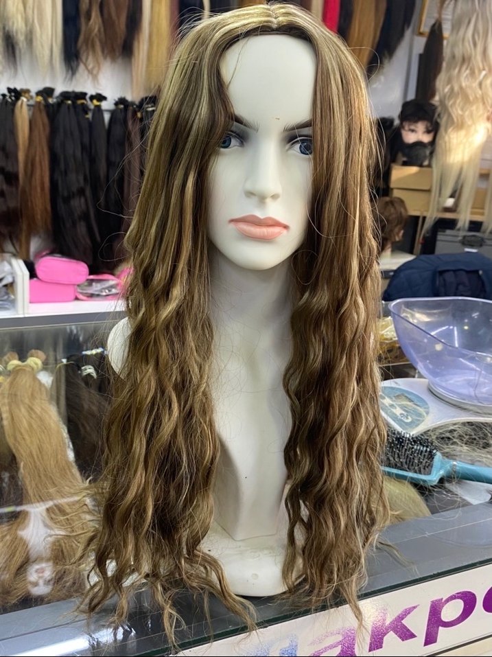 Dalgalı Sentetik Kadın Peruk - Görsel 2