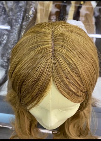 Dalgalı uzun Sentetik Peruk - Görsel 6