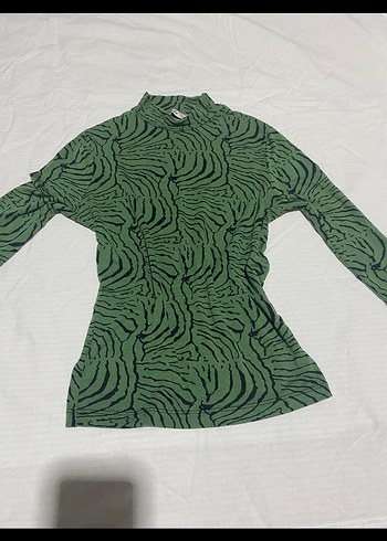 Yeşil Desenli Balıkçı Yaka Bluz - Görsel 2