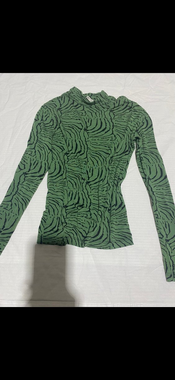 Yeşil Desenli Balıkçı Yaka Bluz - Görsel 4