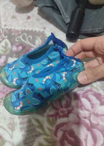 Renkli Bağcıklı Erkek Çocuk Terlik - Görsel 2