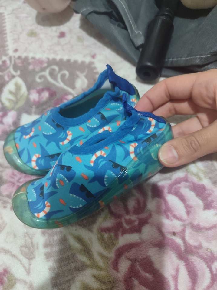 Renkli Bağcıklı Erkek Çocuk Terlik - Görsel 2