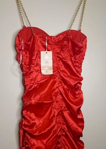 saten Parlak Kırmızı Drapeli Midi Abiye Elbise s ve M beden - Görsel 2