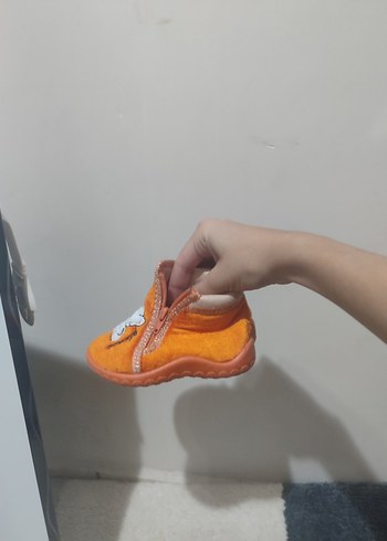 Kız ve erkek için Turuncu Nakışlı Sıcak Ev Terliği - Görsel 2