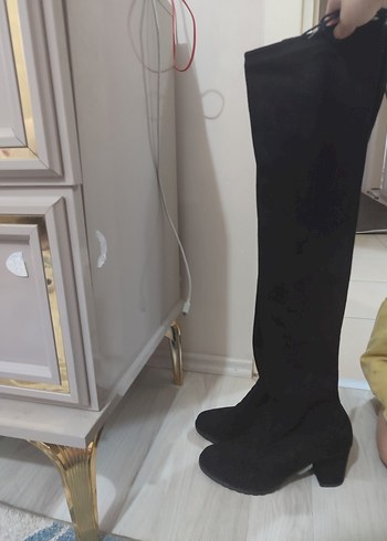Siyah Süet Tokalı Dizüstü Kadın Çizme - Görsel 2