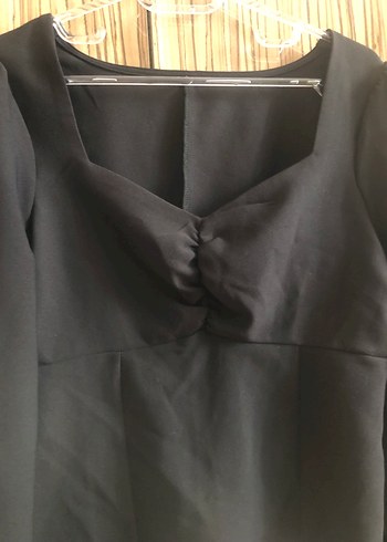 Siyah V Yaka Uzun Kollu Kadın Bluz - Görsel 2