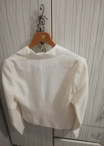 Beyaz Keten Düğmeli Kadın Blazer