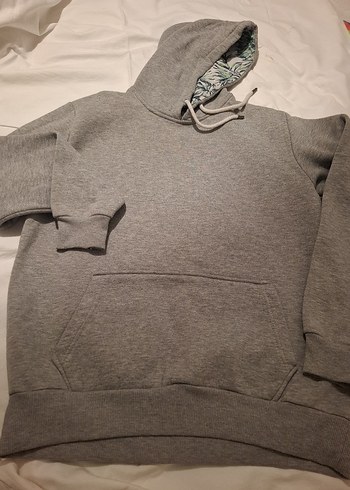 Gri Kapüşonlu Kadın Sweatshirt - Görsel 3