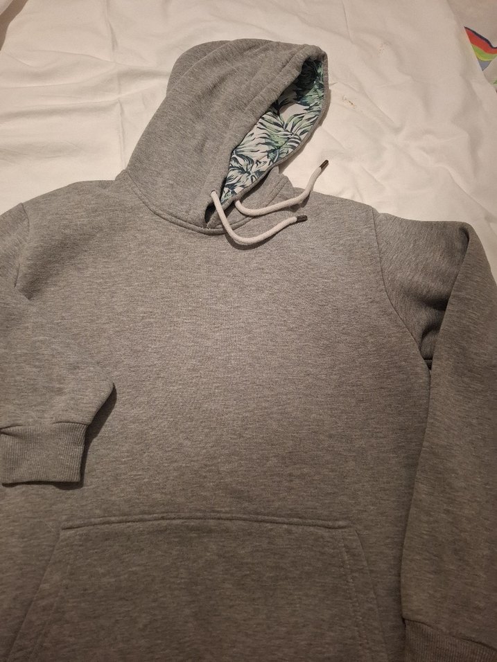 Gri Kapüşonlu Kadın Sweatshirt - Görsel 2