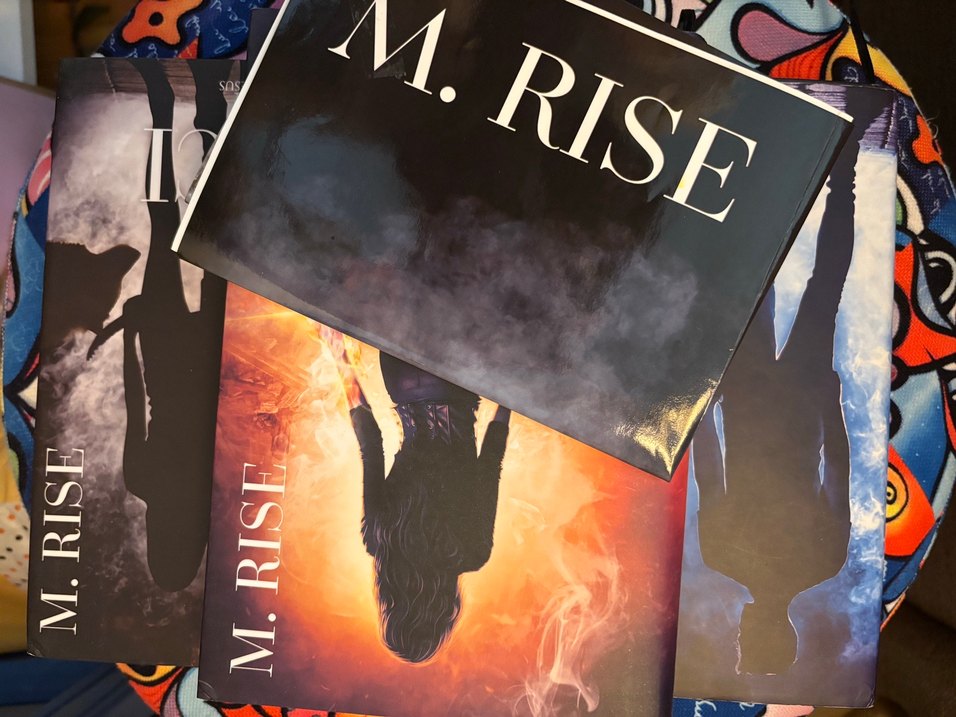 Üçlü Roman Seti - M. RISE - Görsel 2