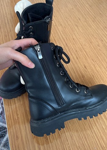 Siyah ayıcıklı kız çocuk Bot - Görsel 5