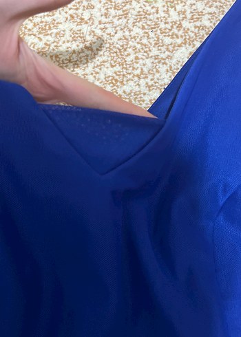 Mavi V Yakalı Uzun Drapeli Abiye Elbise - Görsel 3