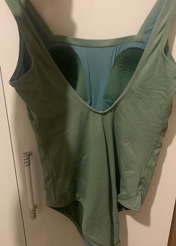 Yeşil Kadın Mayo - Görsel 2