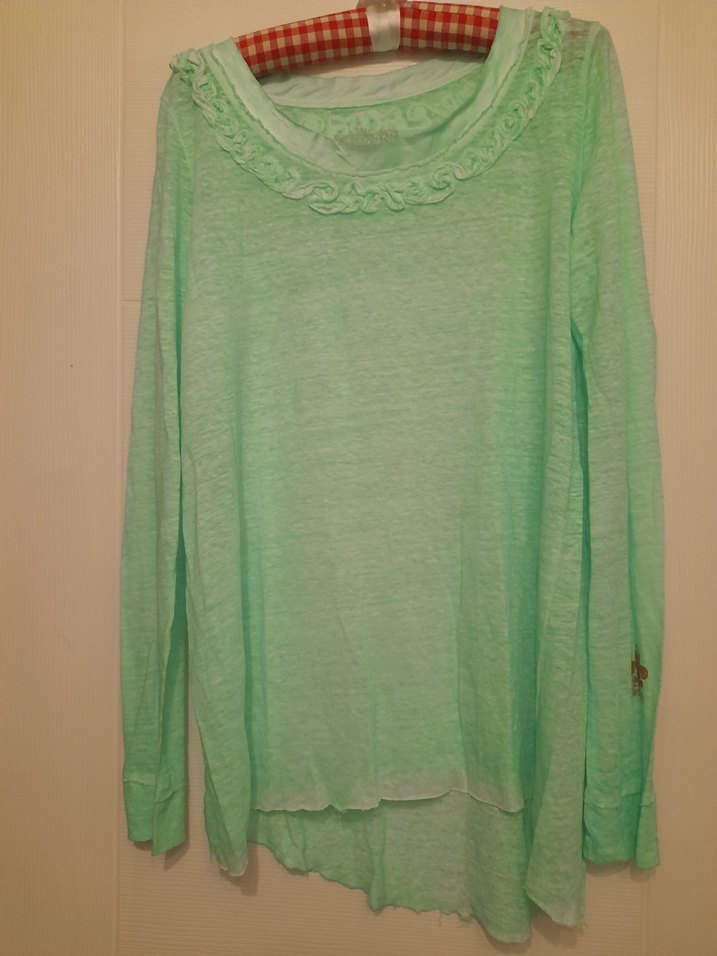 Kaliteli Kumaştan Şık Kadın Blüz Yepyeni - Görsel 2