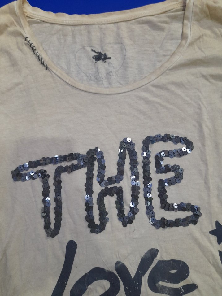 Kaliteli Kumaştan Şık Kadın Blüz Yepyeni - Görsel 2