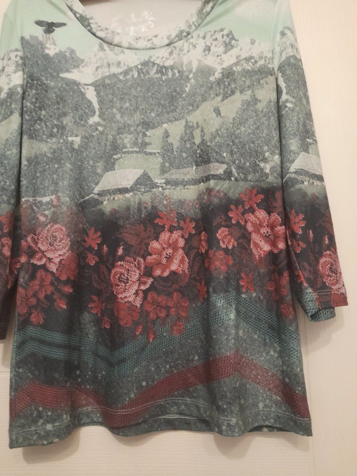 Kaliteli Kumaştan Şık Kadın Blüz Yepyeni - Görsel 3