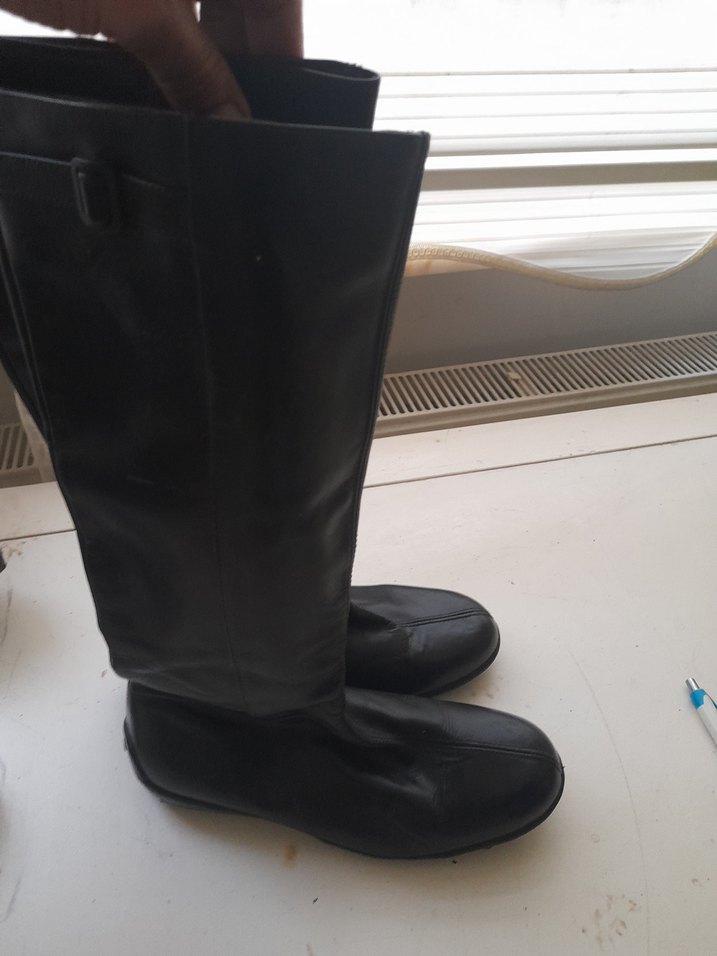 Spanısh-Made in Spain -Orjinal Deri Çizme -Çok Şık ve Göz Alıcı - Görsel 5