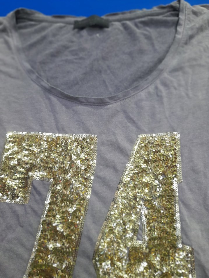 Kaliteli Kumaştan Şık Kadın Blüz Yepyeni - Görsel 4