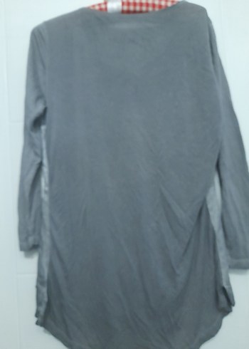 Kaliteli Kumaştan Şık Kadın Blüz Yepyeni - Görsel 3