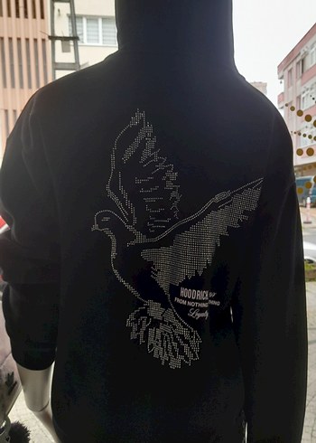 HOODRICH Taş Detaylı Siyah Kapüşonlu Sweatshirt SIRT KUŞ DESENLİ - Görsel 3