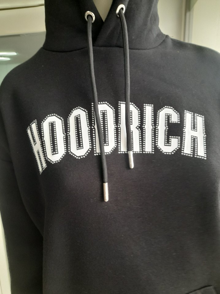 HOODRICH Taş Detaylı Siyah Kapüşonlu Sweatshirt SIRT KUŞ DESENLİ - Görsel 2