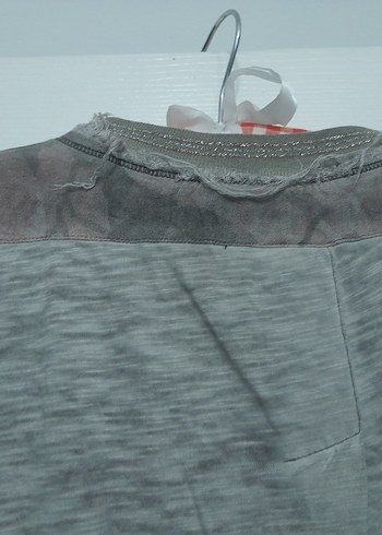 Kaliteli Kumaştan Şık Kadın Blüz Yepyeni - Görsel 5