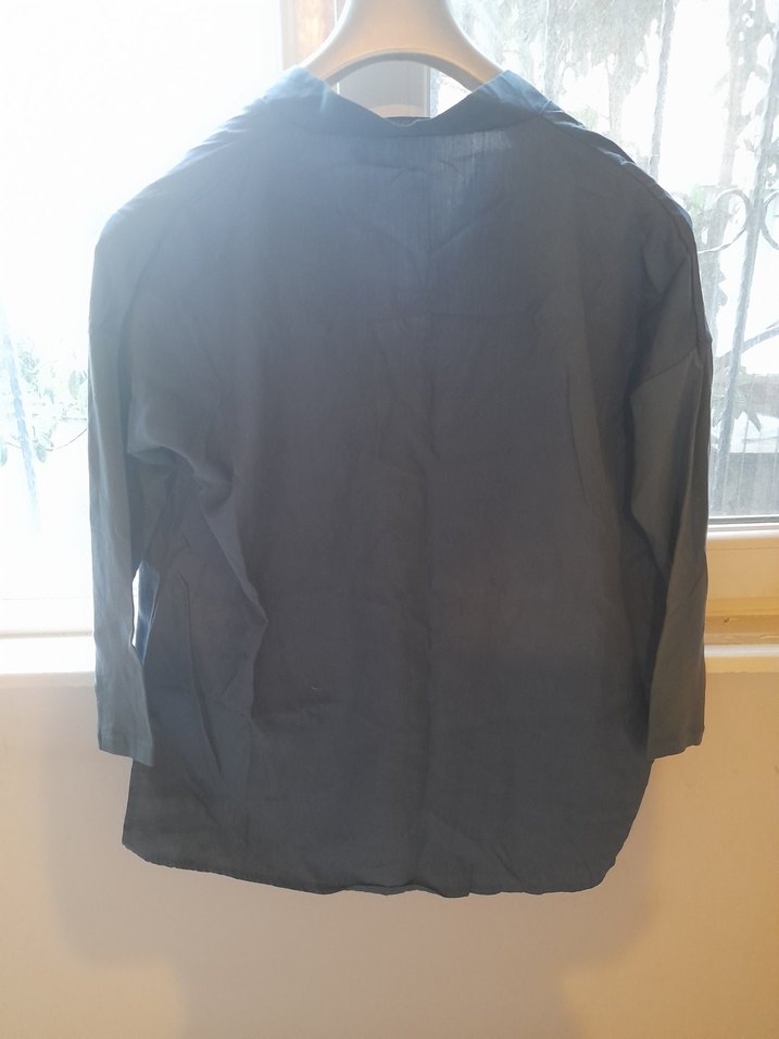 Kol altı 65 cm V Yaka  Kadın Gömlek Yeni - Görsel 3