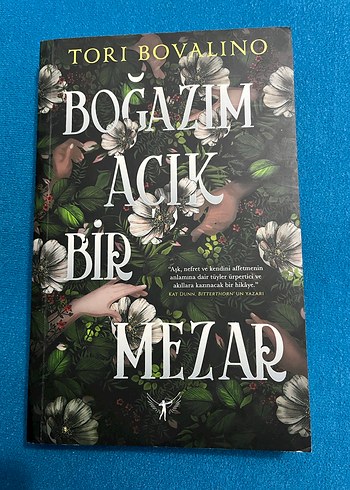 Boğazım Açık Bir Mezar - Tori Bovalino