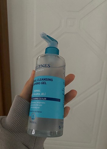 Celenes Termal Köpüren Yüz Temizleme Jeli - Görsel 2