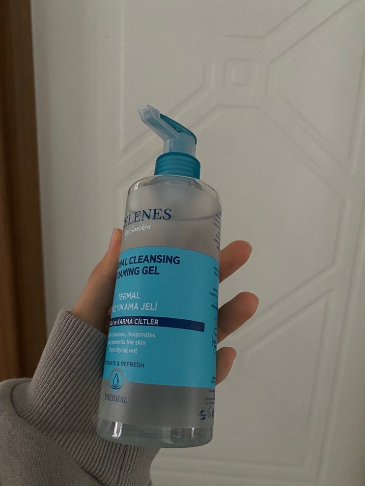 Celenes Termal Köpüren Yüz Temizleme Jeli - Görsel 2