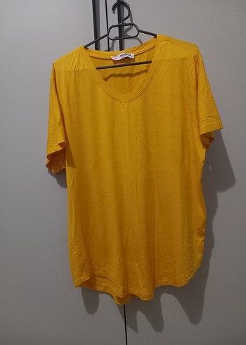 Hardal V Yaka Kısa Kollu Kadın Tişört - Görsel 5