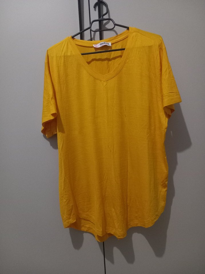 Hardal V Yaka Kısa Kollu Kadın Tişört - Görsel 5