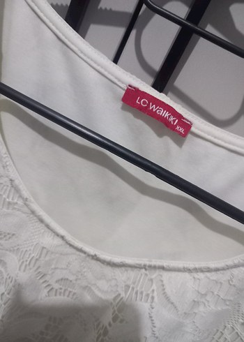 Kısa Kollu Beyaz Dantel Bluz - Görsel 4