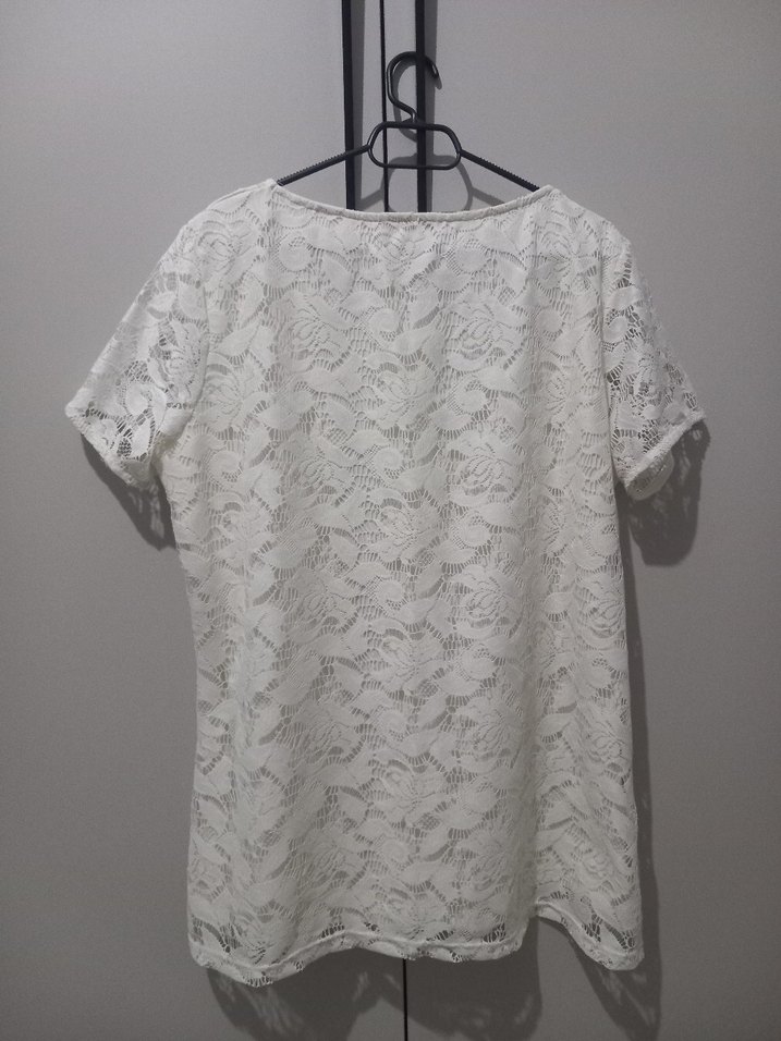 Kısa Kollu Beyaz Dantel Bluz - Görsel 2