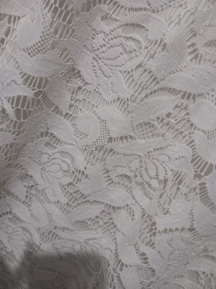 Kısa Kollu Beyaz Dantel Bluz - Görsel 3