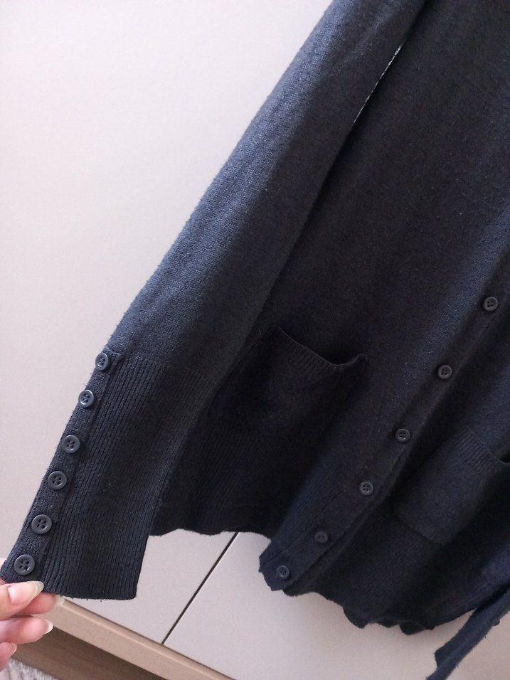 Gri Düğmeli Midi Kadın Hırka - Görsel 3