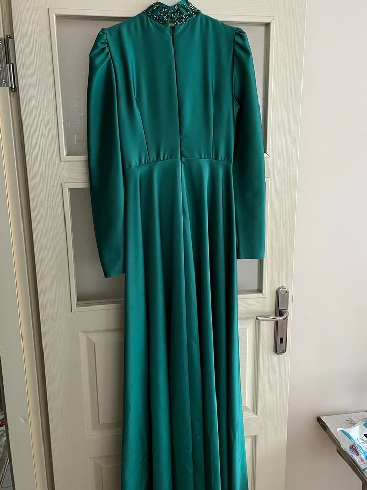 Yeşil Uzun Drapeli Abiye - Görsel 5