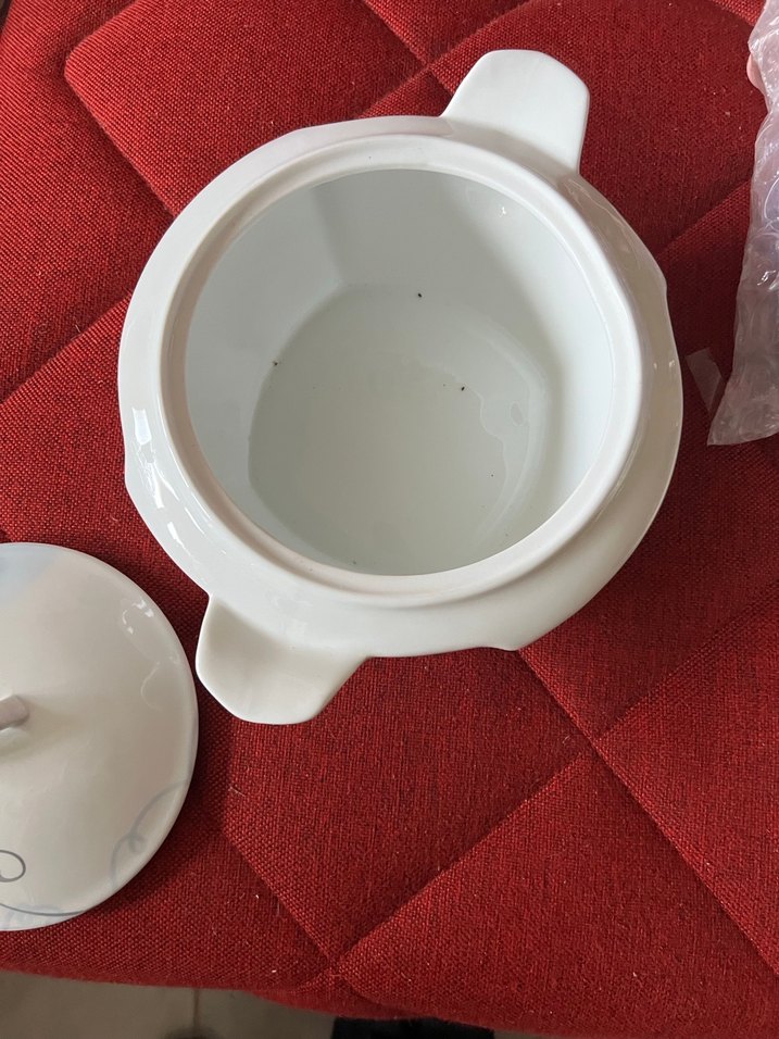 Nakış Desenli Beyaz Gri Kapaklı Tabak - Görsel 3