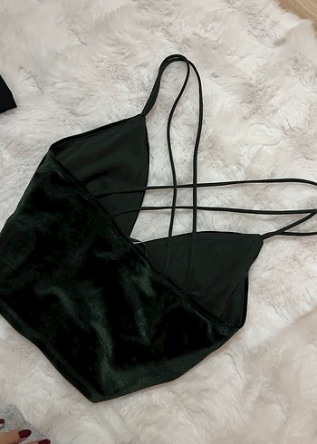 Stradivarius zümrüt yeşili Süet Askılı Mini Goth Büstiyer