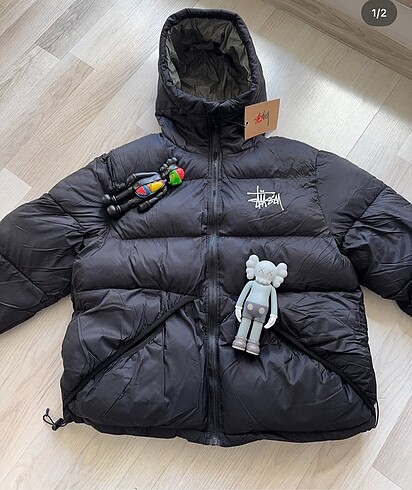 stussy mont