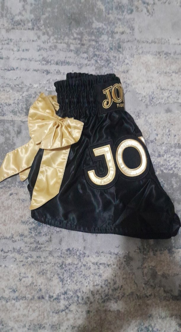 Altın Renkli Kısa Fiyonk Detaylı Kadın Şort kickboxs, muay thai - Görsel 3