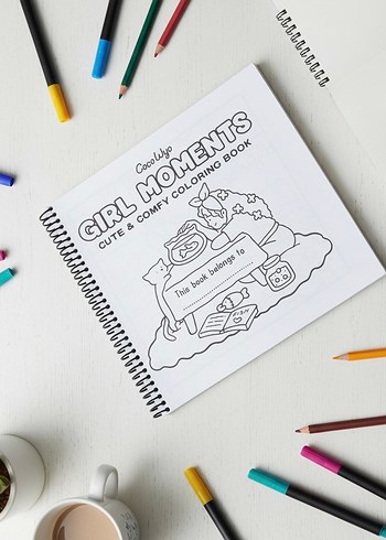 Girl Moments Boyama Kitabı