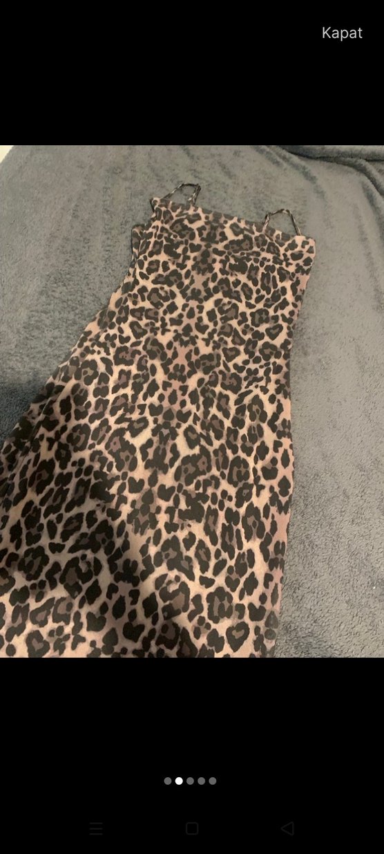 Leopar Desenli Kahverengi uzun elbise sıfır - Görsel 3