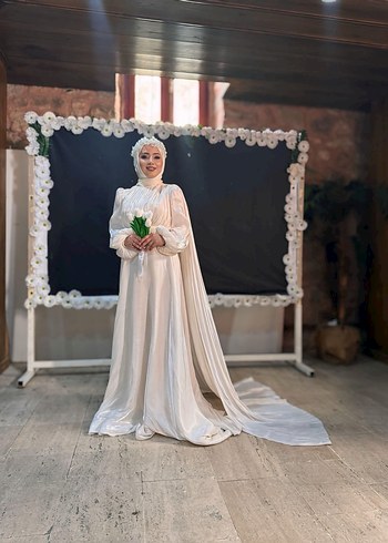 Gelinlik Tesettür nikah elbisesi satılık