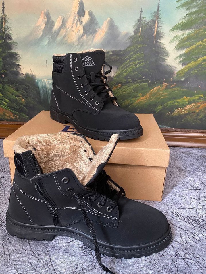 Erkek Siyah Kürklü Outdoor Bot - Görsel 2