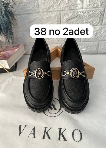 Vakko Siyah Yılan Desenli Kadın Loafer